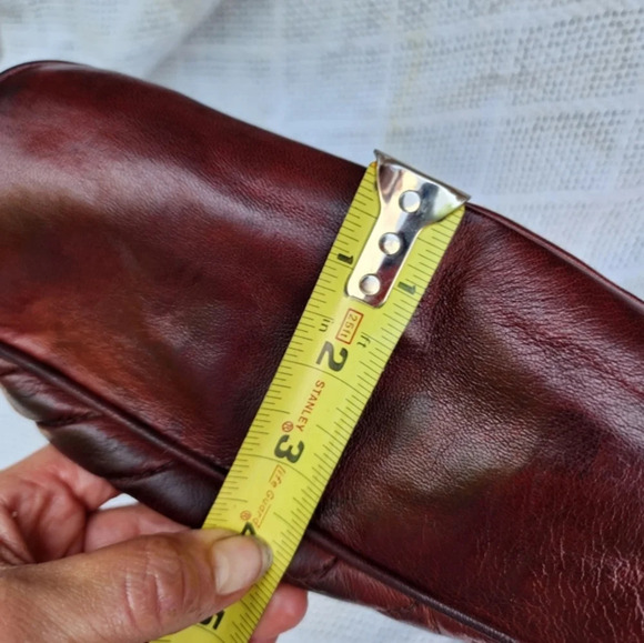 Vintage GBC Wine leather shoulderbag - Picture 4 of 15